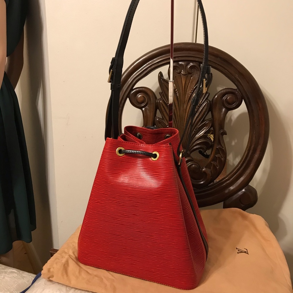 Louis Vuitton Red/black Noe Noe - Picture 11 of 14